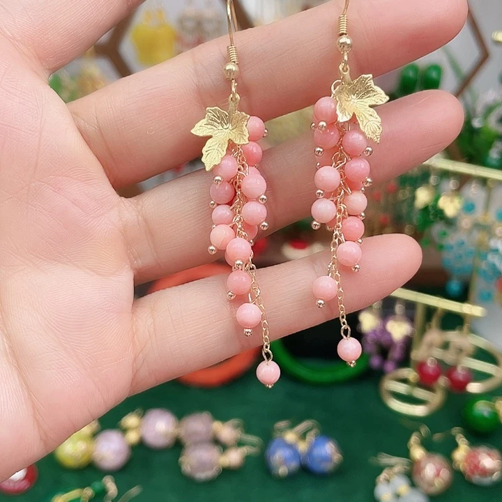 石英质玉合金耳钉