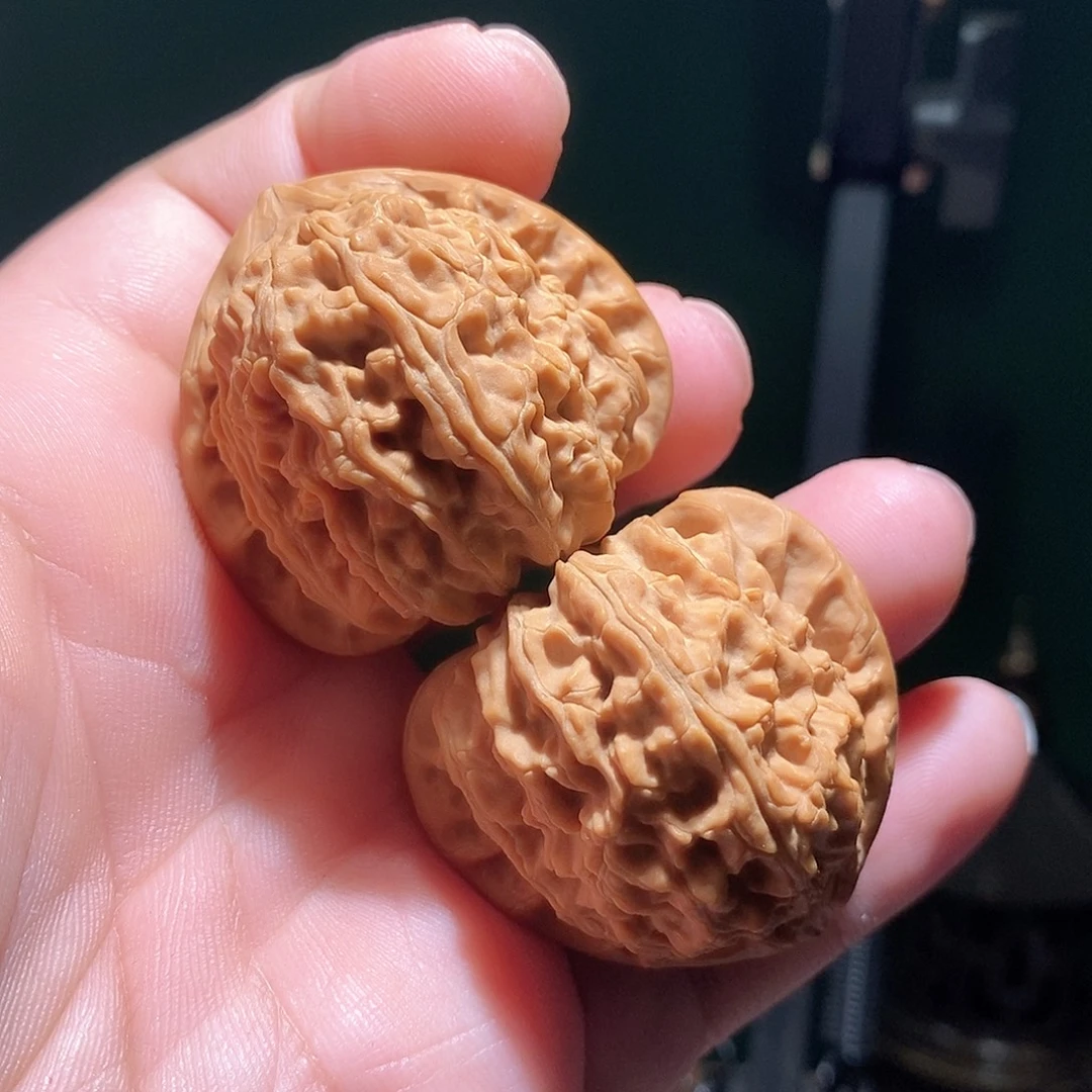 把件文玩核桃40三角白