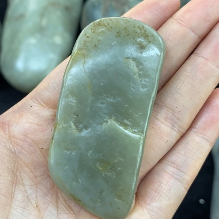 未镶嵌和田玉（糖玉）挂件