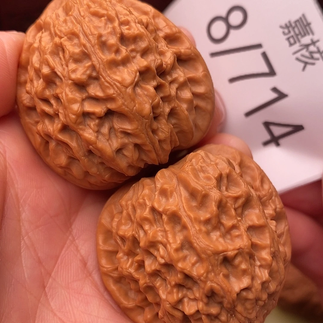 把件文玩核桃40金牛