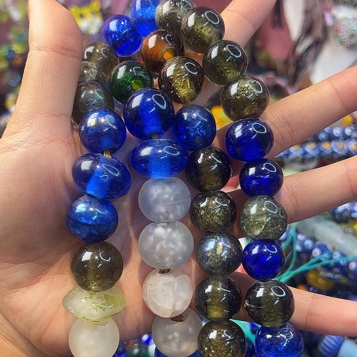 颈饰玻璃尼泊尔琉璃