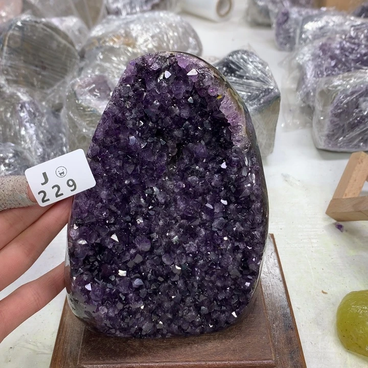 水晶大型摆件（非配饰）未镶嵌