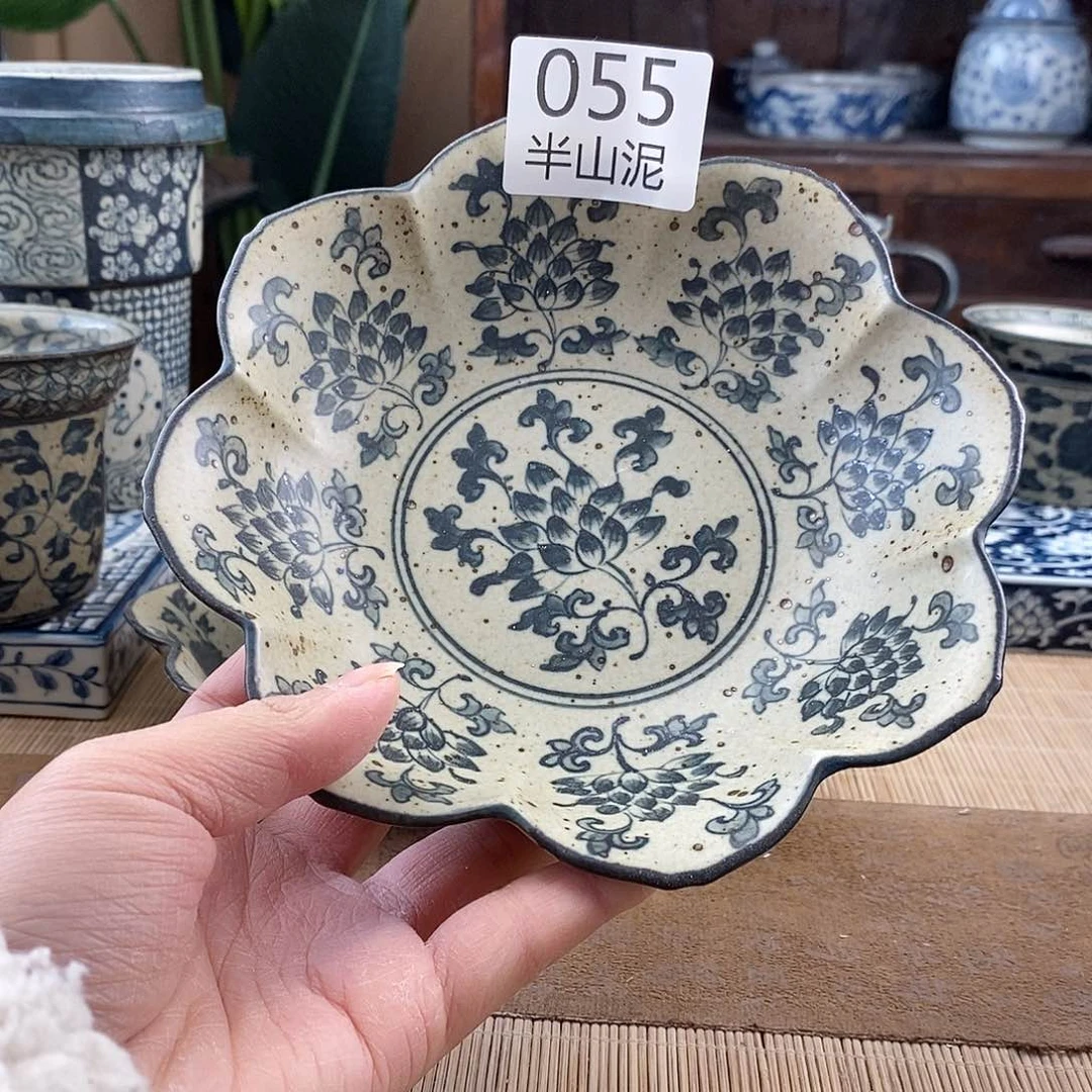 黄****记手工手绘青花陶瓷