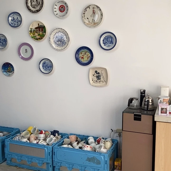 摆件白****脸陶瓷哈哈哈哈哈