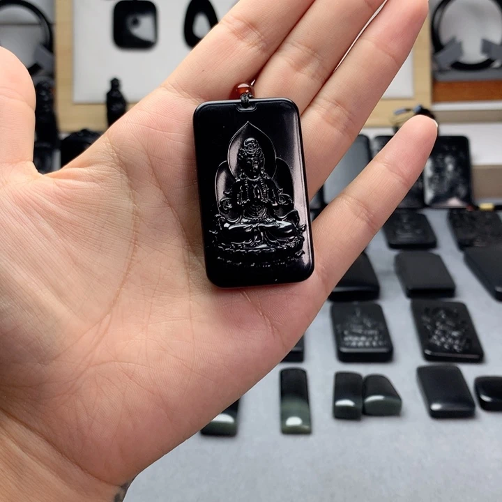 未镶嵌和田玉（墨玉）挂件体验款