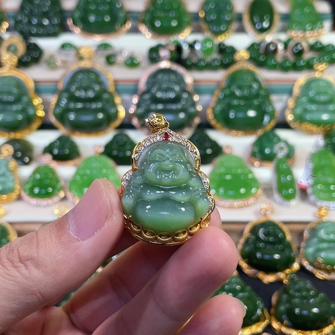 和田玉（碧玉）18K金镶嵌颈饰26mm