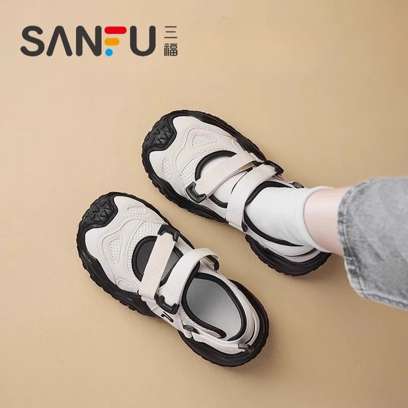 三福真皮丑萌包头运动凉鞋女2025夏季外穿镂空透气户外厚底登山鞋