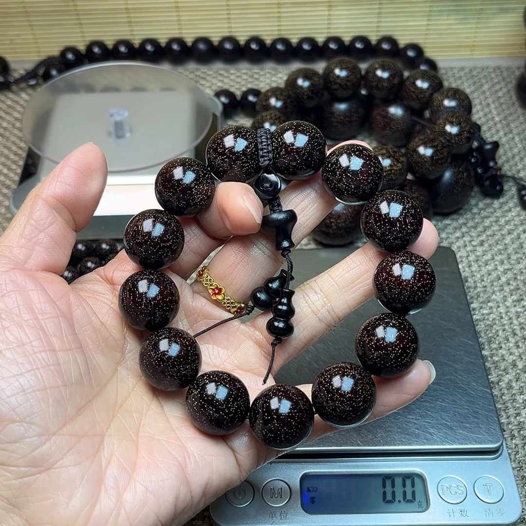 檀香紫檀（小叶紫檀）1.8 13颗 爆星