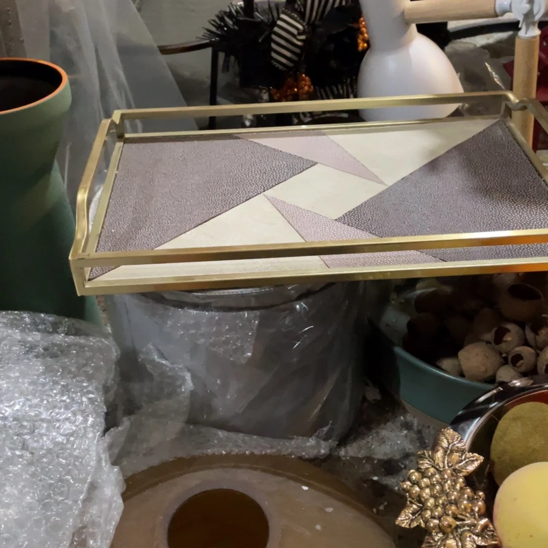 陶瓷花瓶，家居摆件