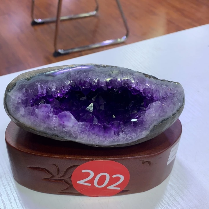 紫晶大型摆件（非配饰）未镶嵌烈***?静静