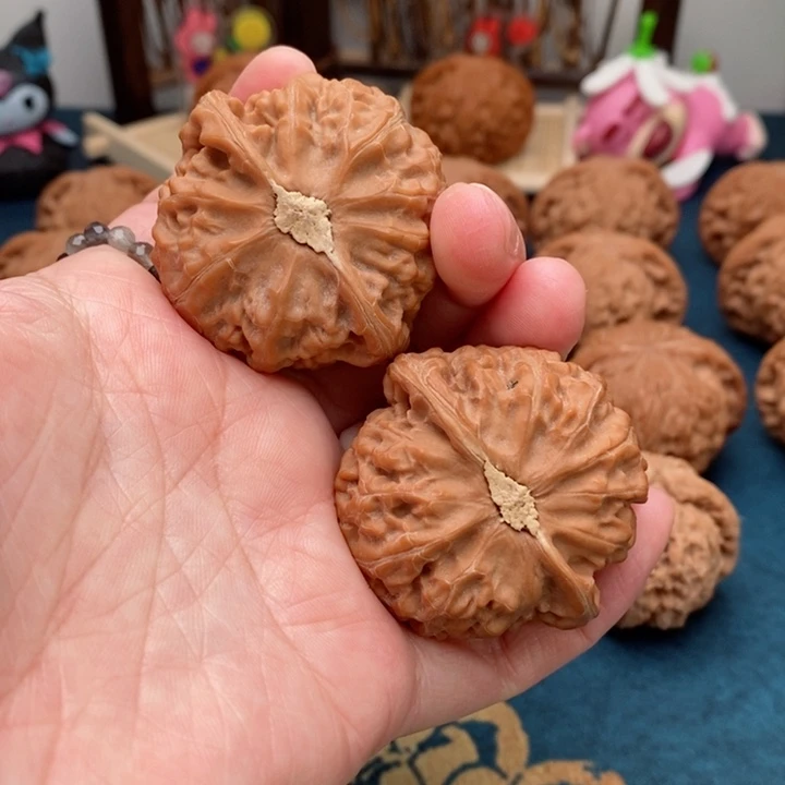 文玩核桃把件宫灯43