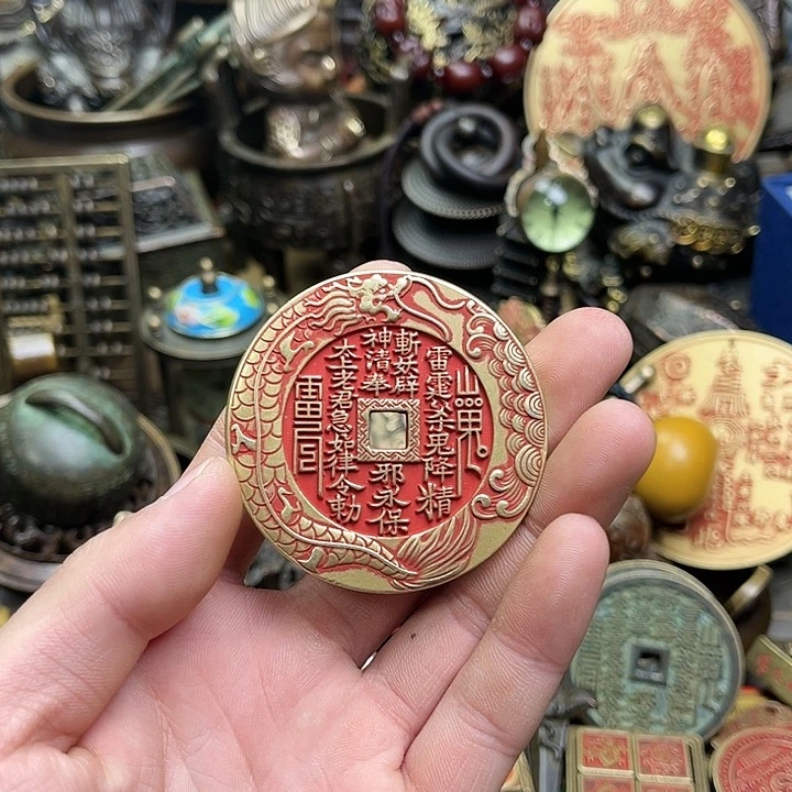 珠****?嘉嘉精品铜器摆件