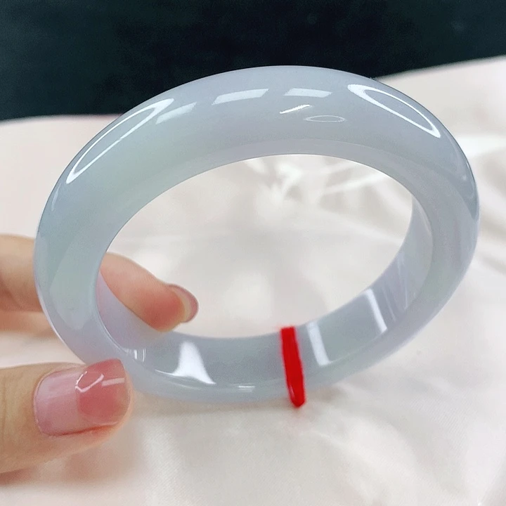 翡翠未镶嵌手镯圈55.8，79011