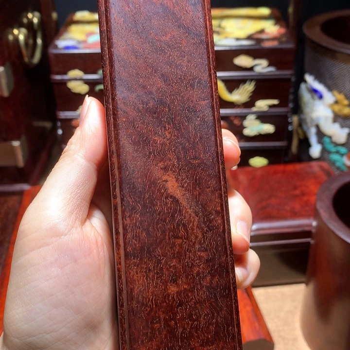 无***喻端景台紫檀木类琴料单镇