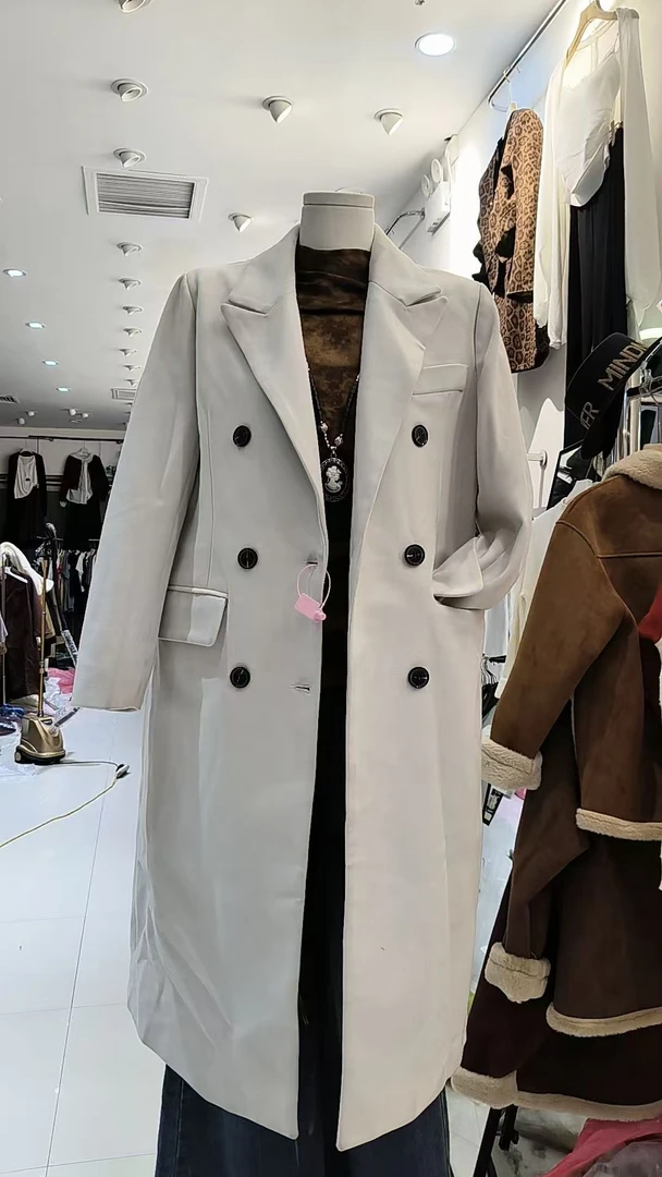 气质白色女士翻领长款毛呢外套休闲女装设计师百搭92715
