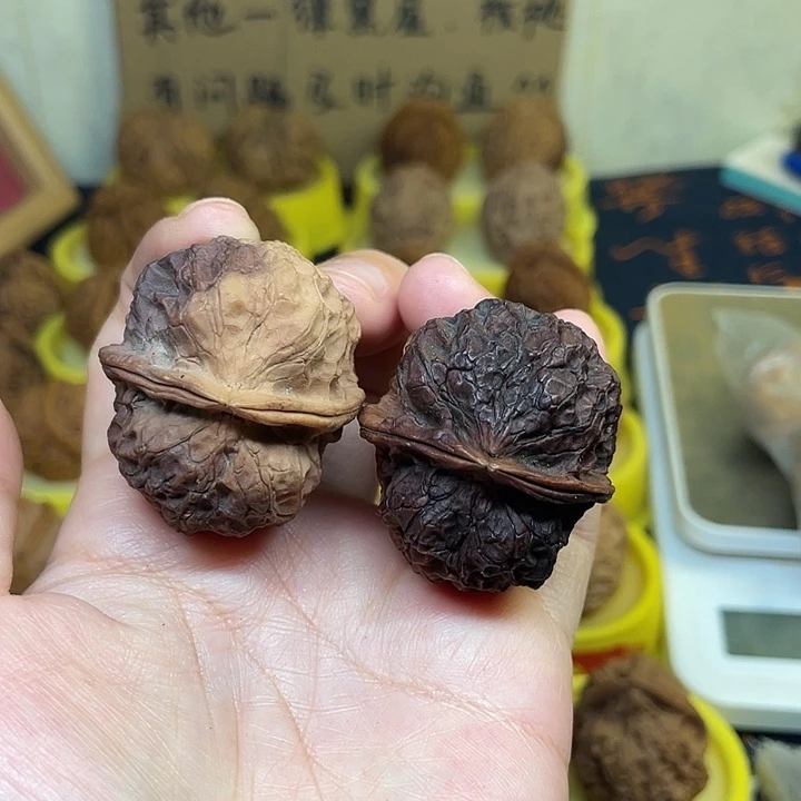 文玩核桃吊坠功夫熊猫40成交不退不换