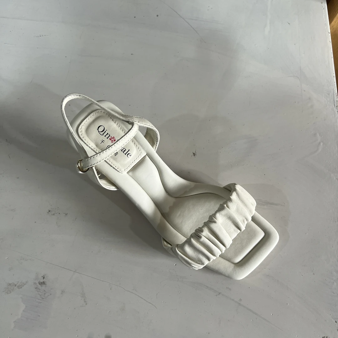 34121030757大凉鞋C216