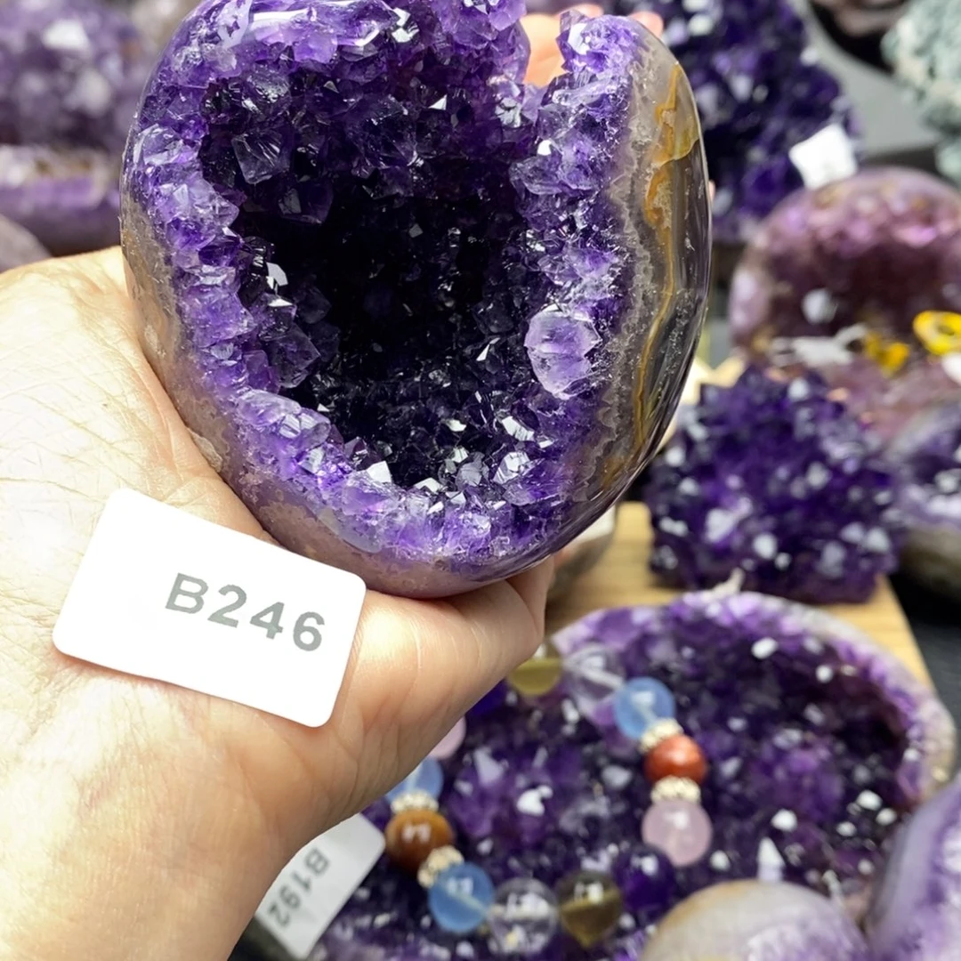 大型摆件（非配饰）未镶嵌水晶