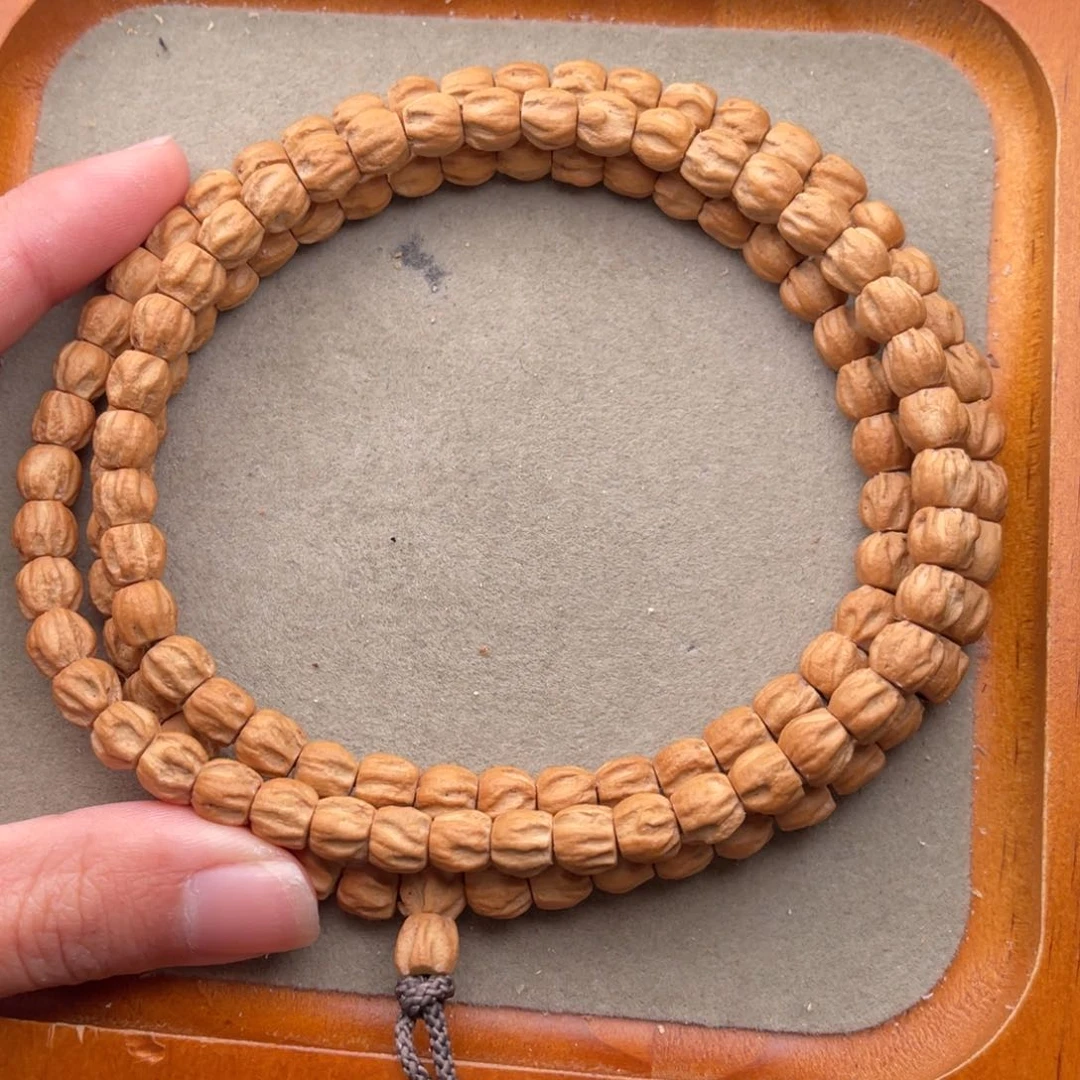 柏香籽/百香籽手串中高庄多棱顺 6.8已经打好底