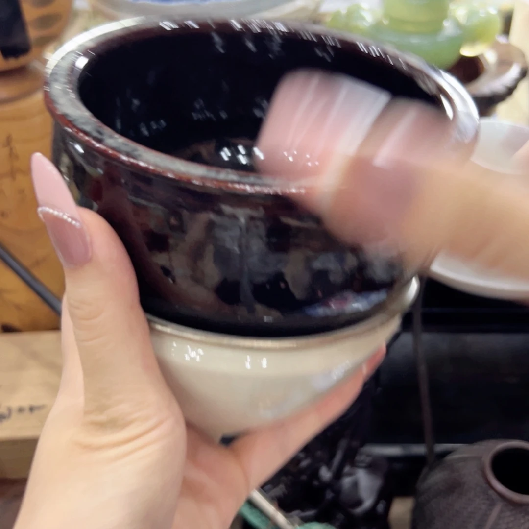 瓷片陶瓷和金属表面上产生强烈