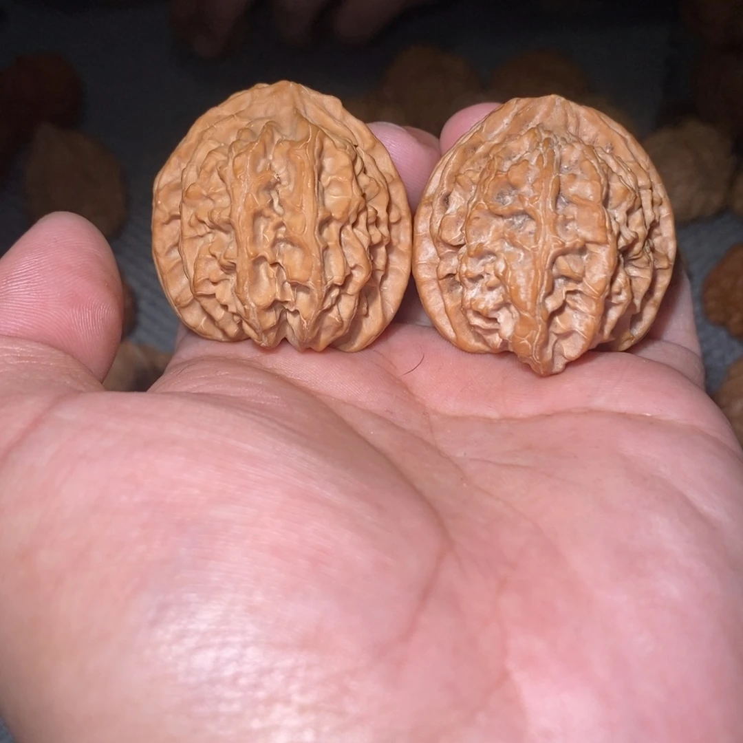 吊坠桃核40苹果园