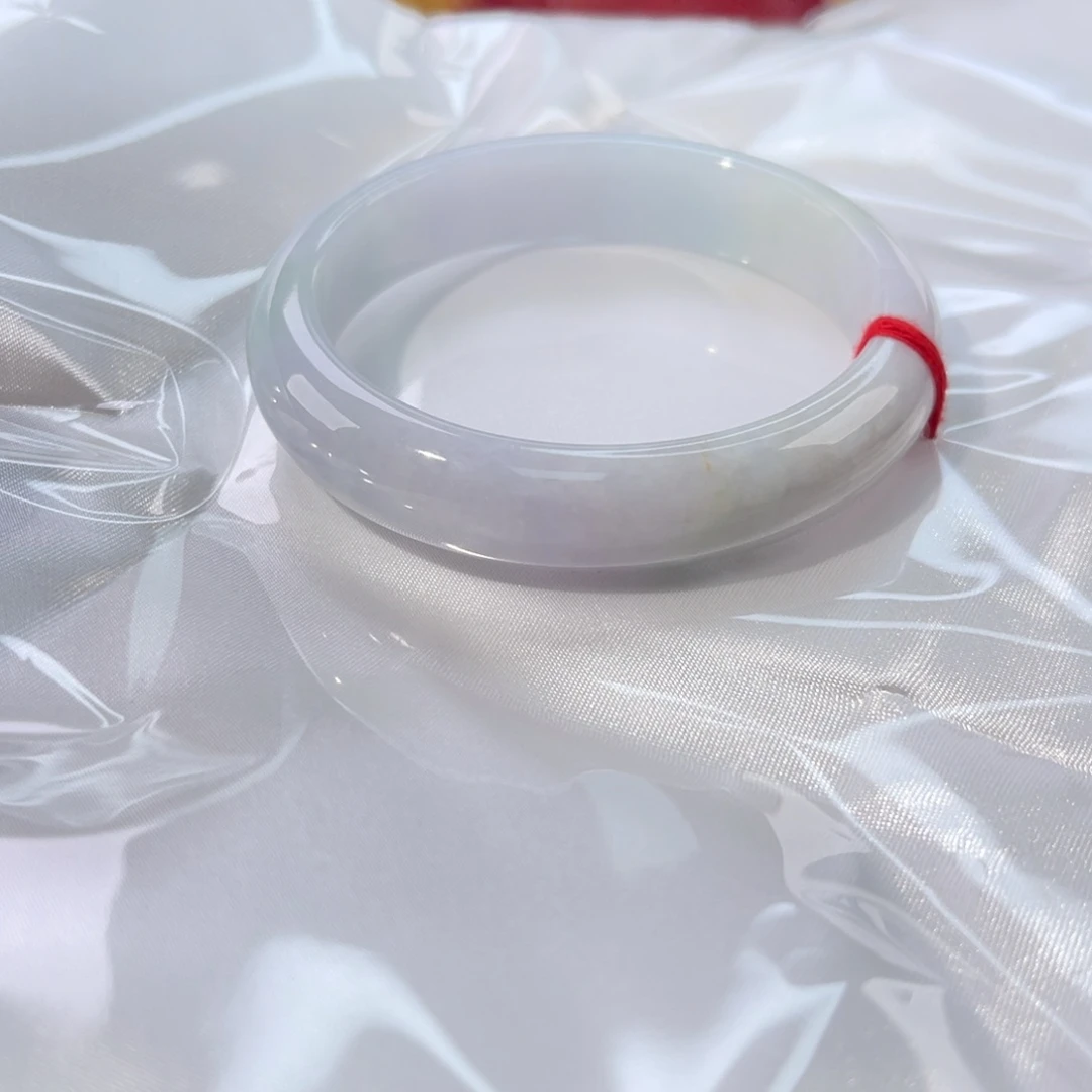 翡翠未镶嵌手镯59无大纹裂48小时鉴赏微白棉石筋淡淡底