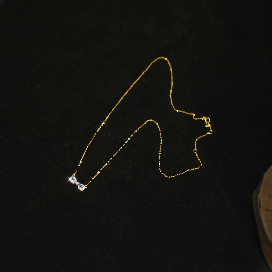 麦麦 【蝴蝶结】 天然海蓝宝蝴蝶结+18k金 项链 多样性发一