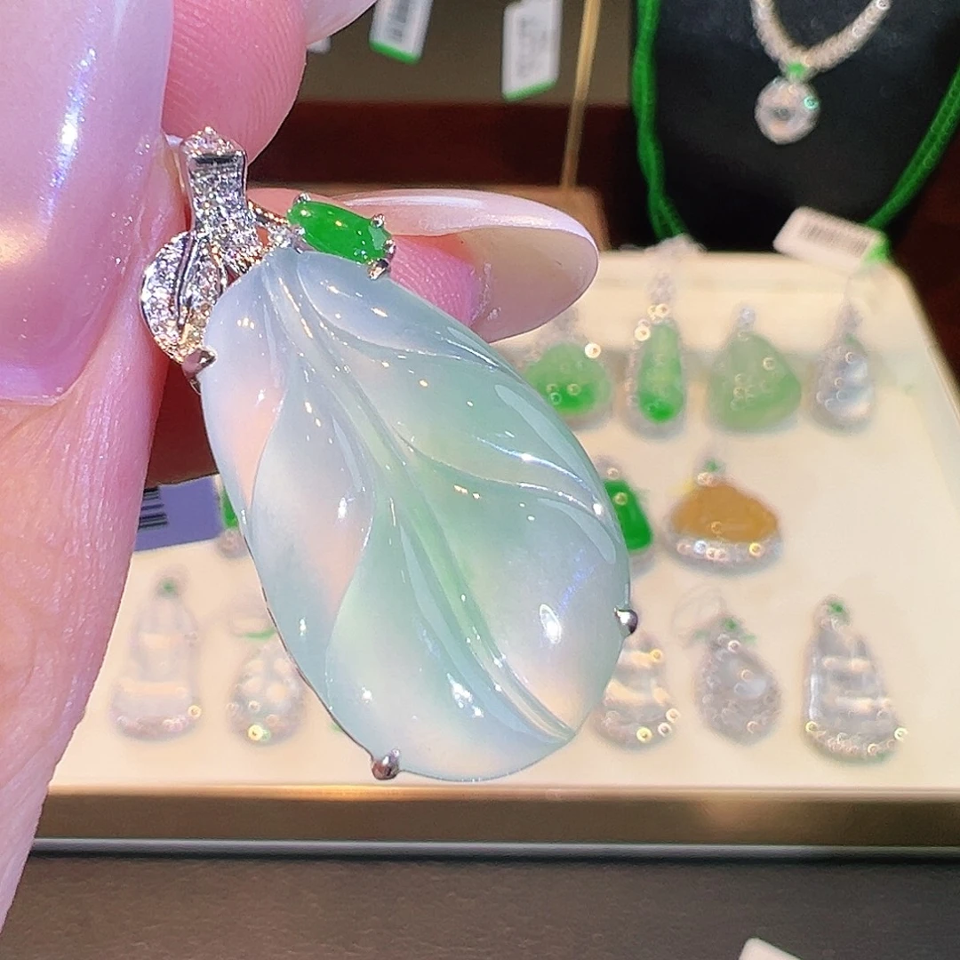 翡翠18K金镶嵌吊坠(不含链)翡翠