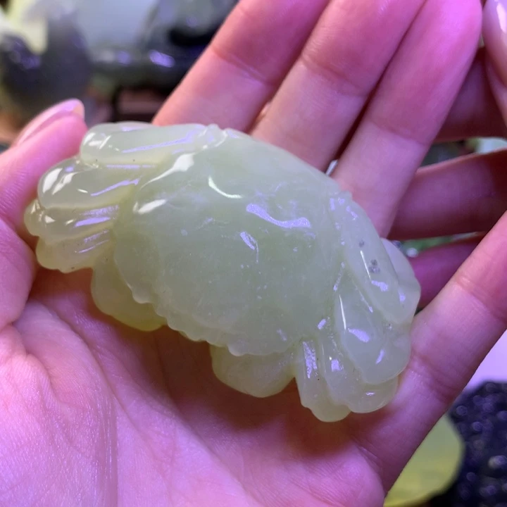 岫玉未镶嵌手把件