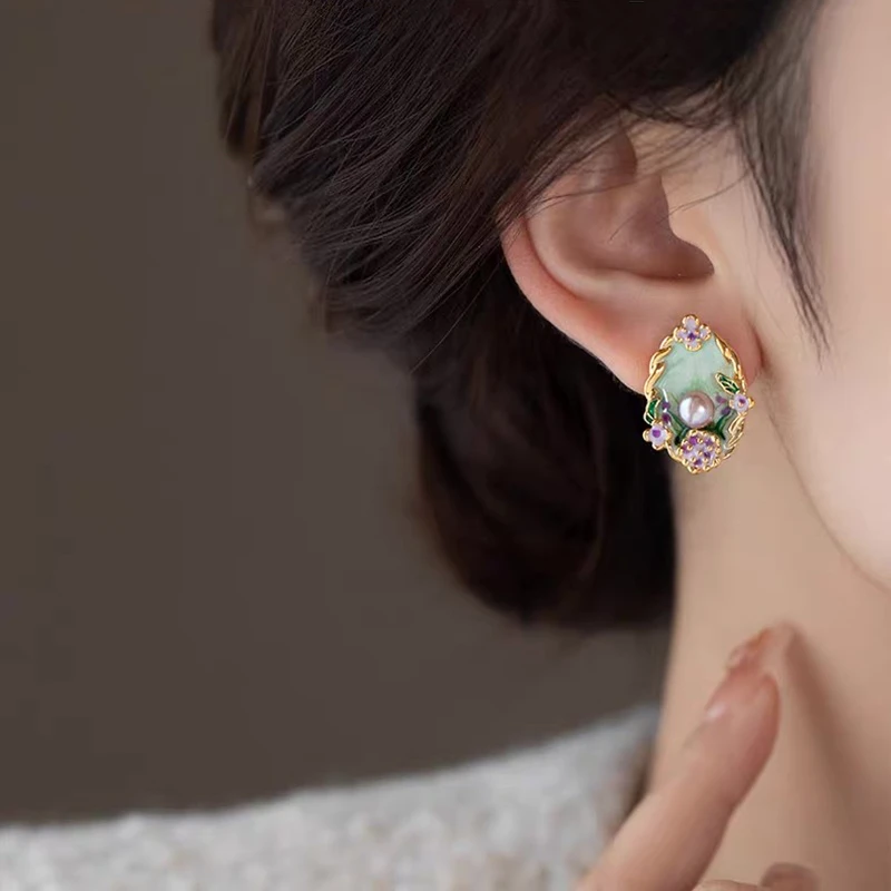 铜合金耳饰 莫奈花园油画风耳钉女2025春夏时尚百搭仿珍珠耳环潮