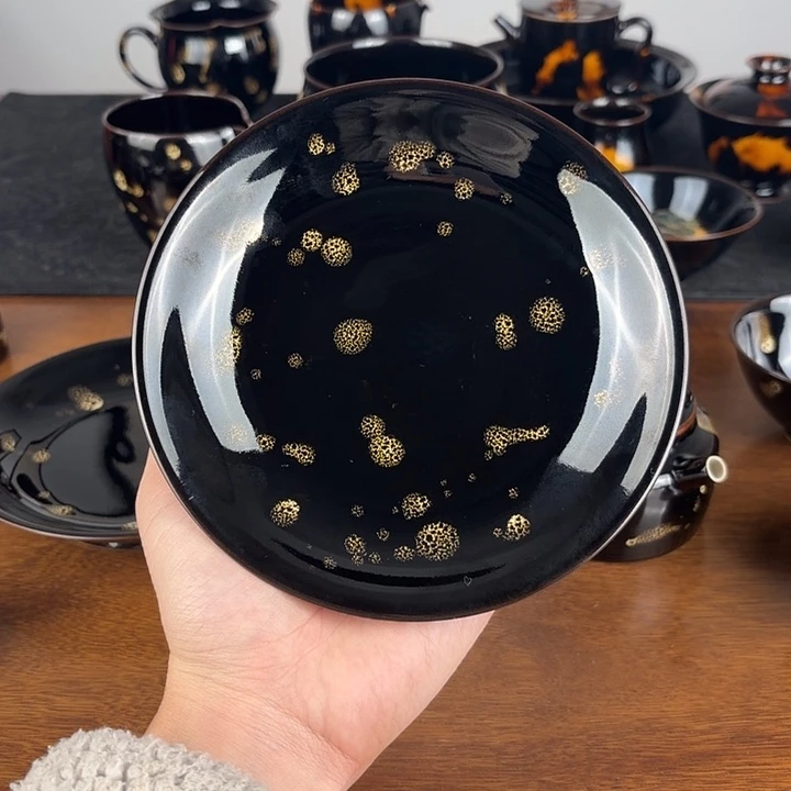 瓷点彩鹧鸪斑撇口壶承