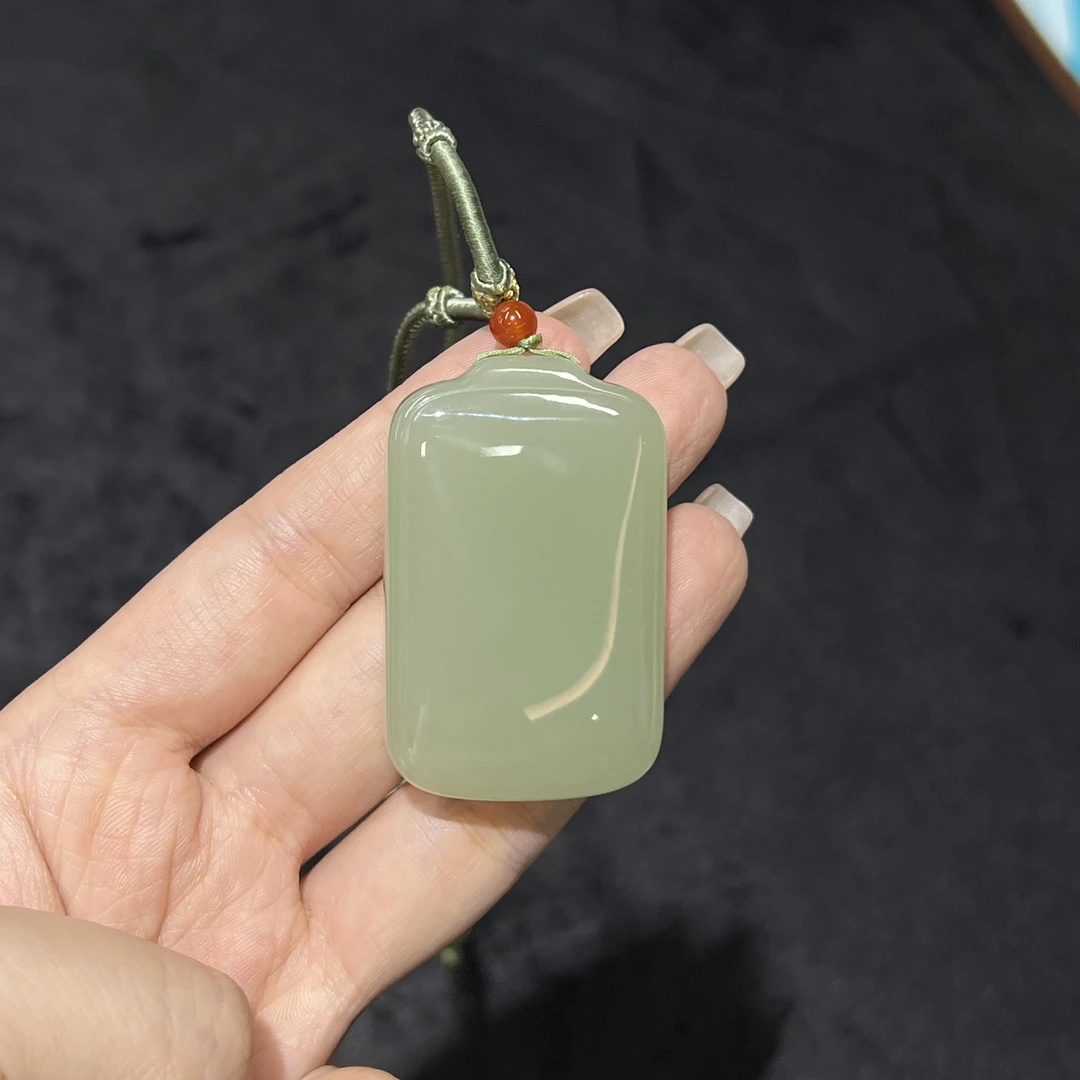 【睿泽鉴宝】和田玉晴水无事牌吊坠 49*31*12 XZC8113