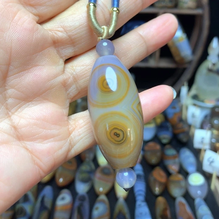 未镶嵌颈饰玛瑙/玉髓