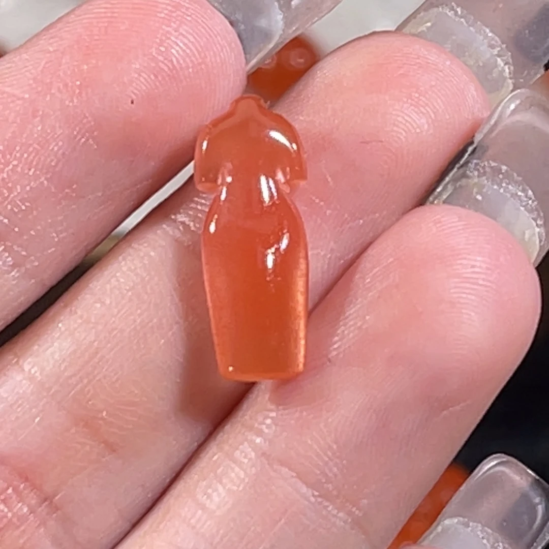 南红玛瑙未镶嵌旗袍6.9x17.2x4mm不退换