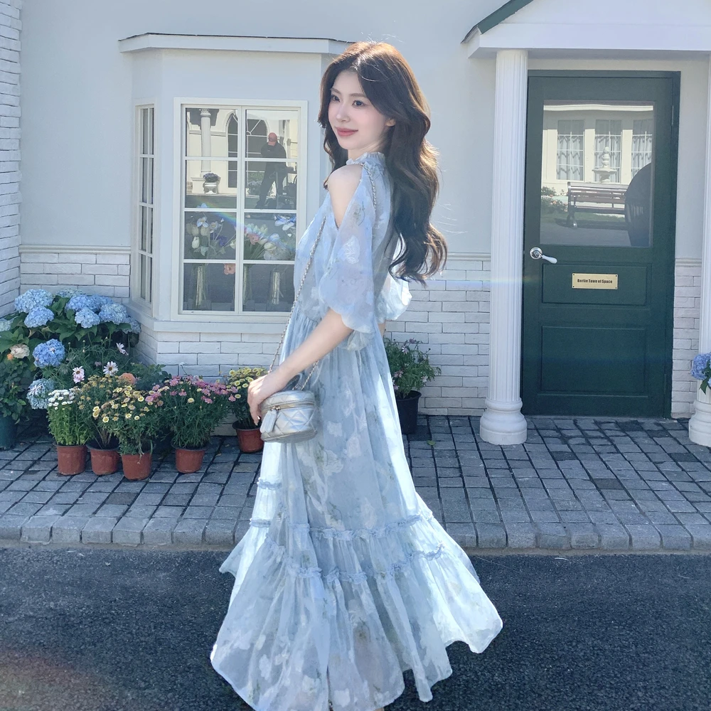 法式海边拍照宴会复古露肩连衣裙女收腰新款蓝色度假风长裙A字裙