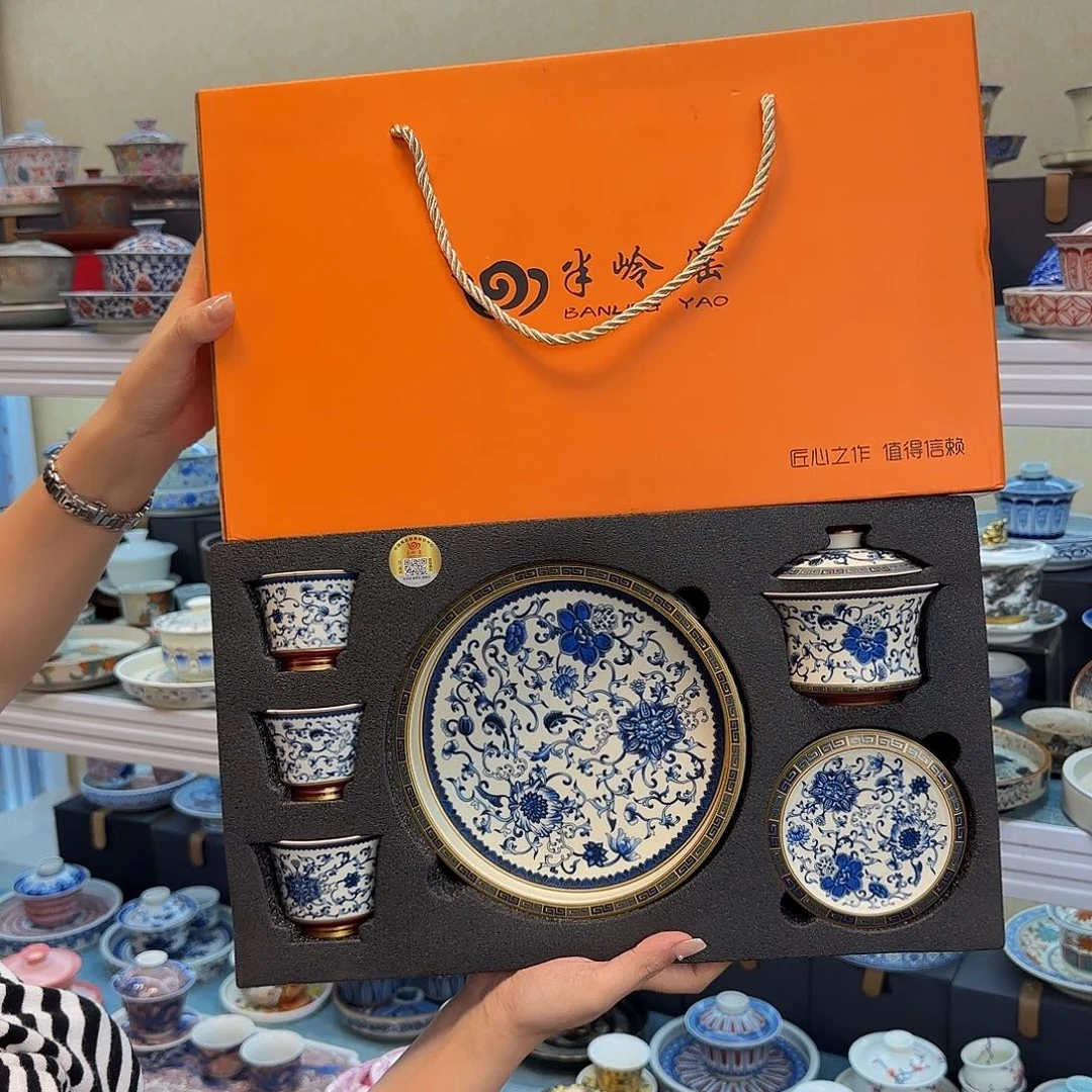 我们都在努力着改变