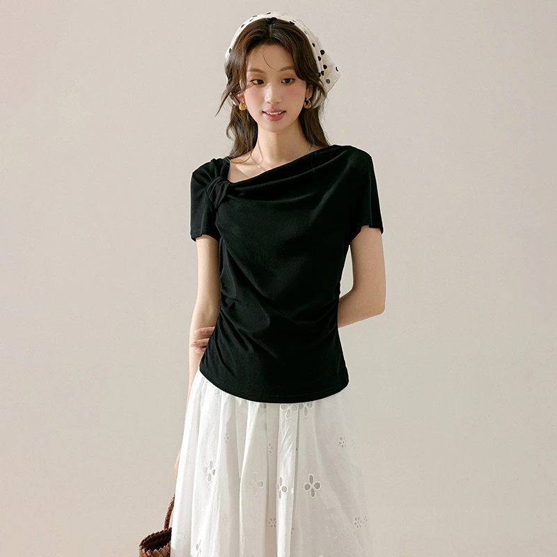 三寸藕【黑糖日记】夏季新款黑色短袖T恤女修身显瘦百搭正肩上衣