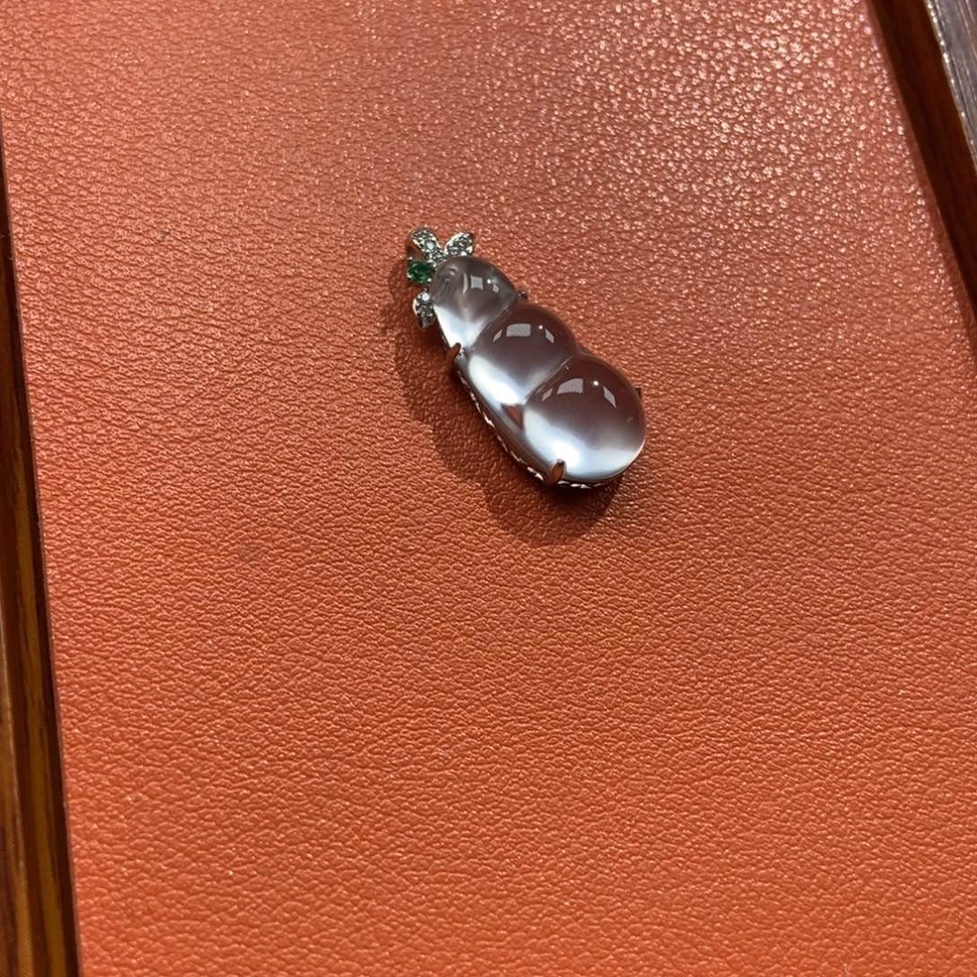 冰***茶石英质玉银S925镶嵌颈饰