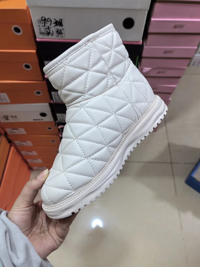 诗涵家 皮面防水秀气雪地靴970