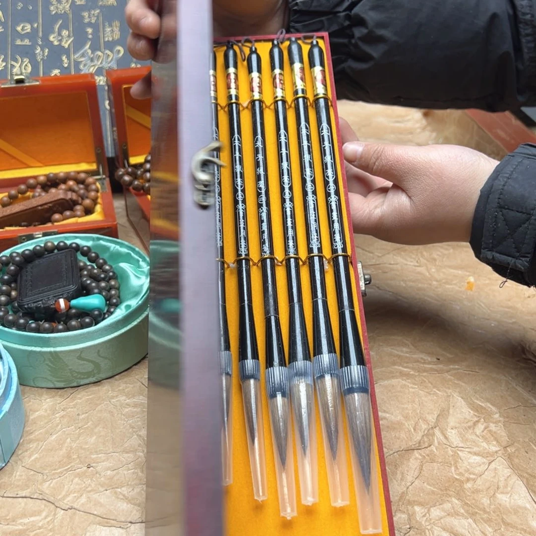 大叶紫檀（黑酸枝木类）