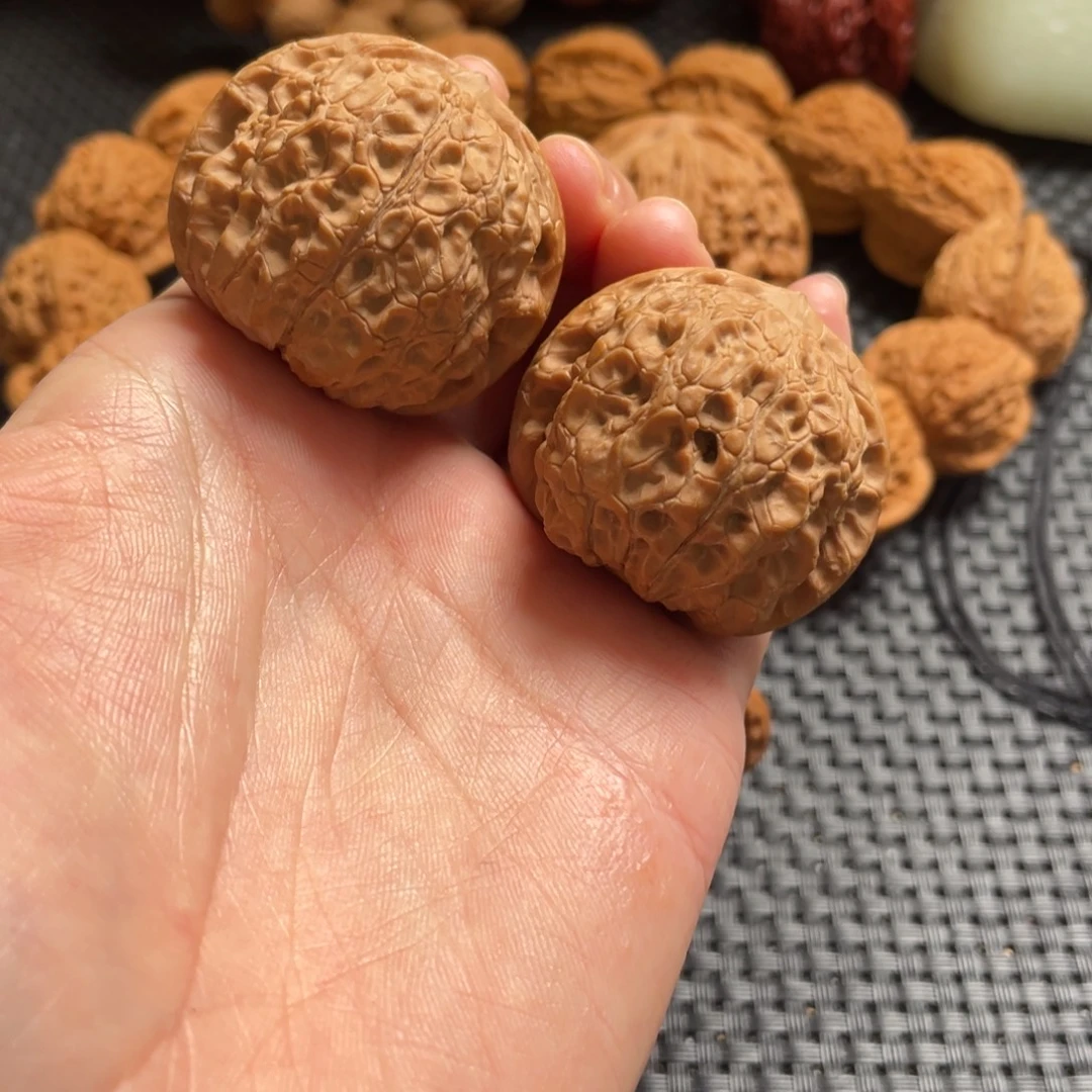 吊坠文玩核桃血麒麟39+微修