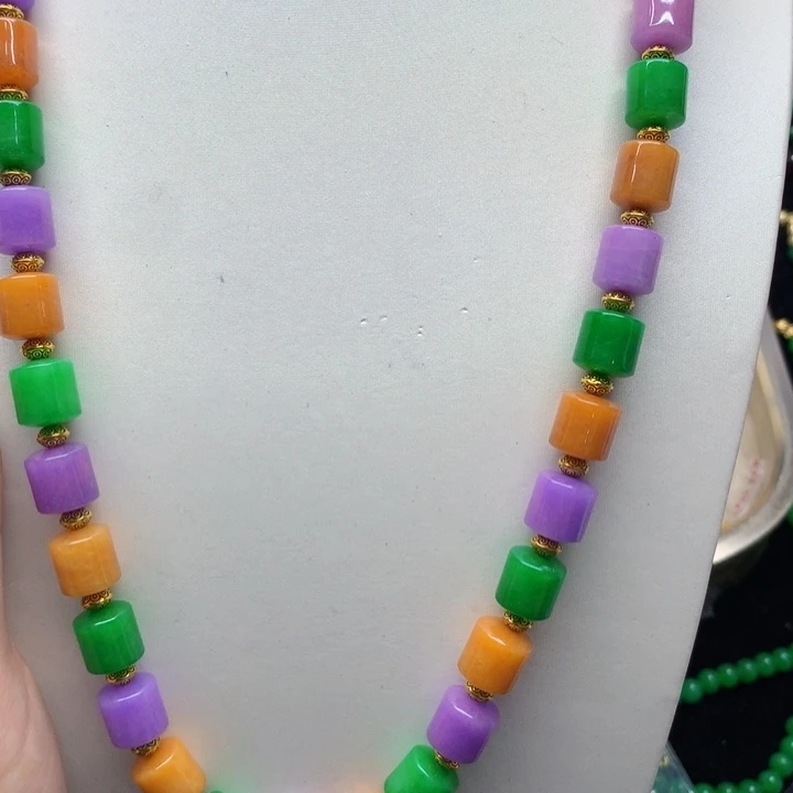 翡翠颈饰未镶嵌吊坠