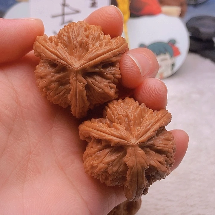 吊坠文玩核桃小***学三棱