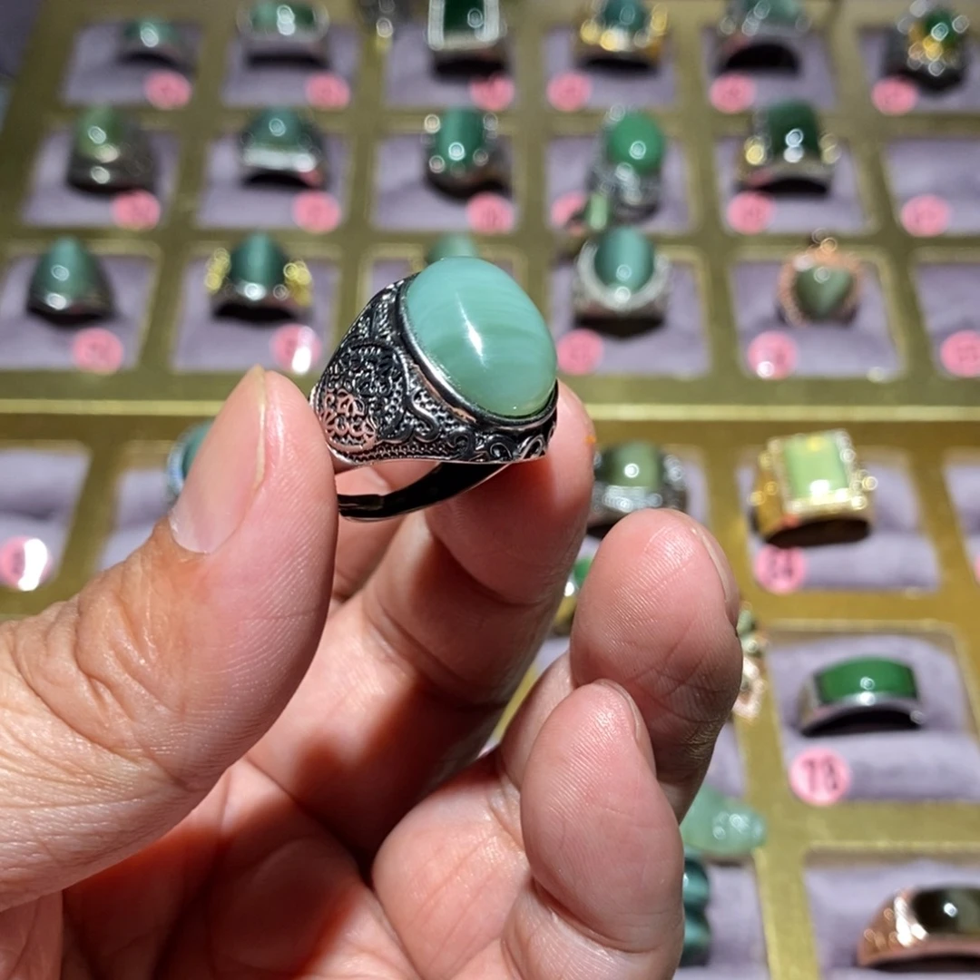 和田玉（碧玉）戒指未镶嵌