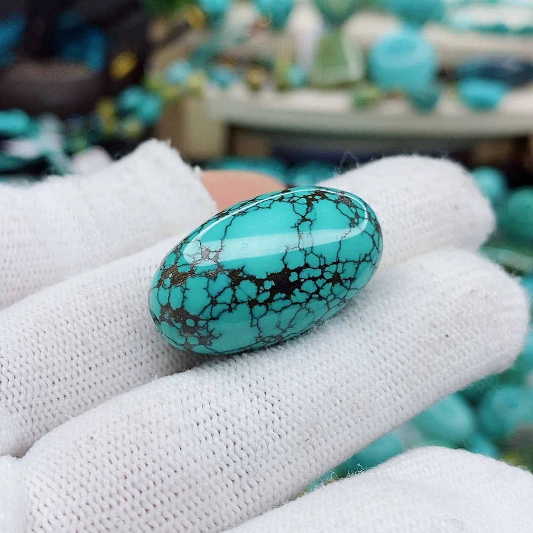 绿松石颈饰未镶嵌