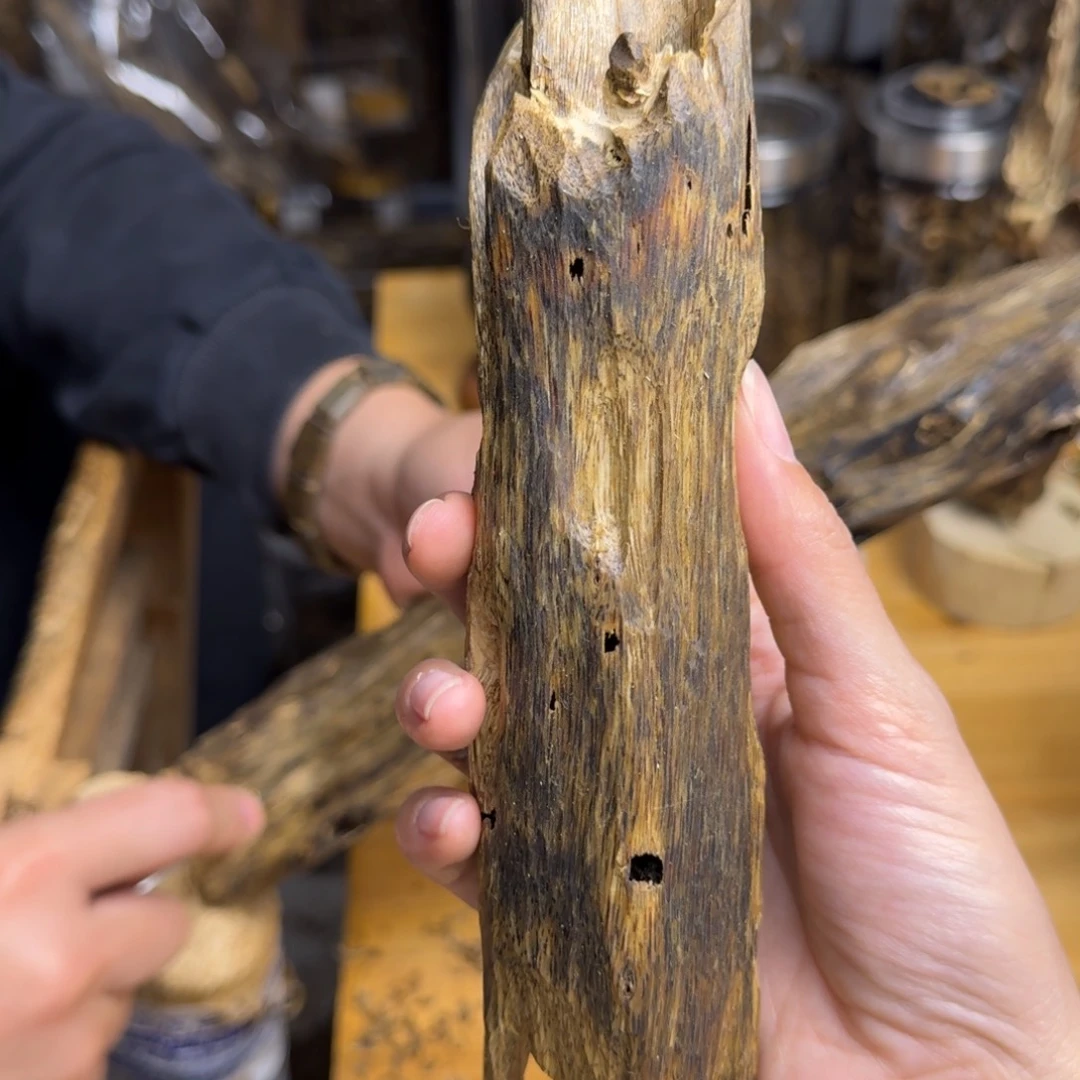 沉香沉香碎屑白棋品种块料96克