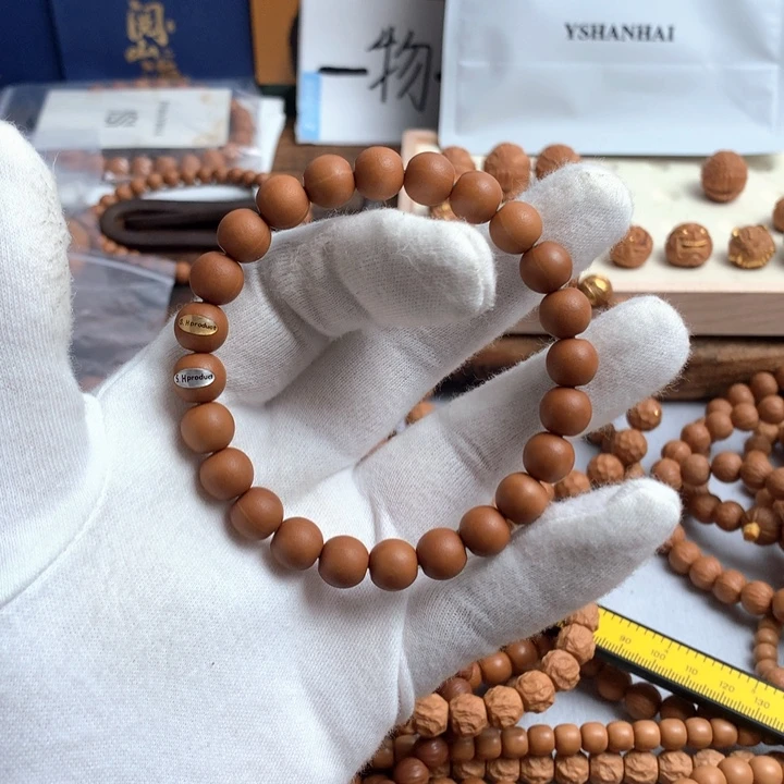 手串猴头核桃金银圆满嘎嘎牛逼