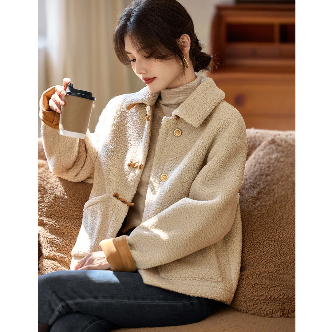 尚静甜美减龄仿羊羔毛外套2024冬季新款小个子厚实保暖皮毛一体