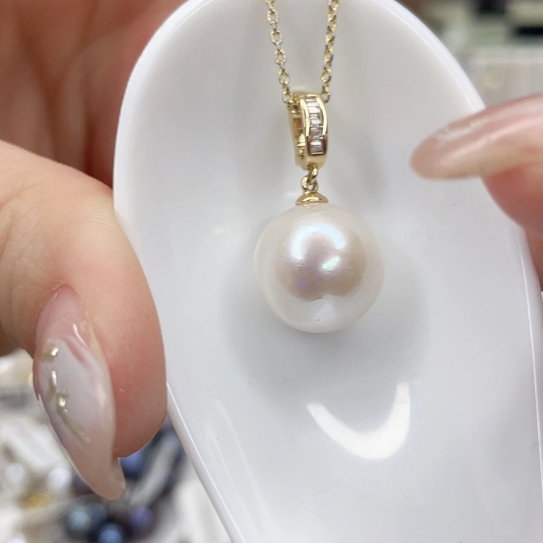 淡水珍珠未镶嵌吊坠(赠链)