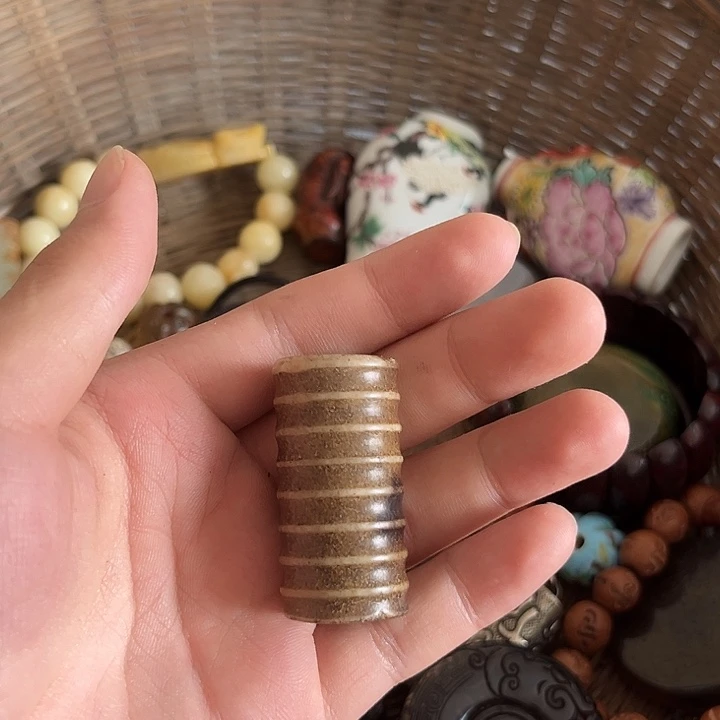 小***如二层牛皮我们的目标就是成为更优秀